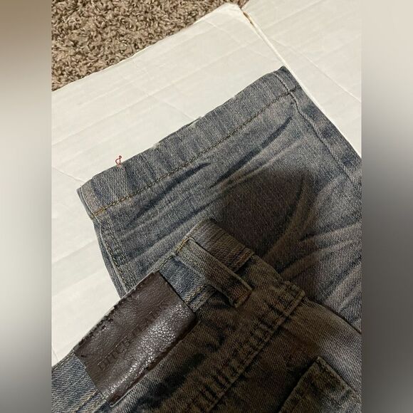 Ditch Plains Jeans - Picture 6 of 7